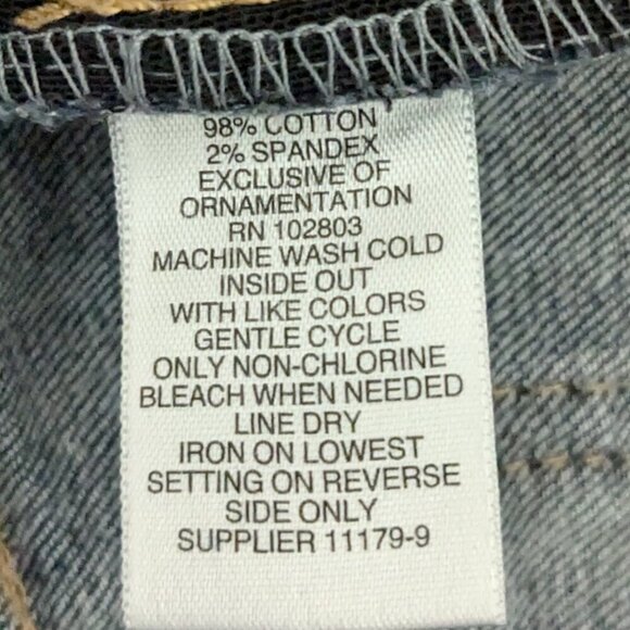 LIZ CLAIBORNE Mid-Rise Cut-Off Cropped, Stretch Denim Blue Jeans; Size 14 - Picture 4 of 4